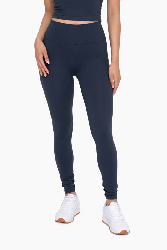 Mono B Nylon-Blend Essential Solid Leggings