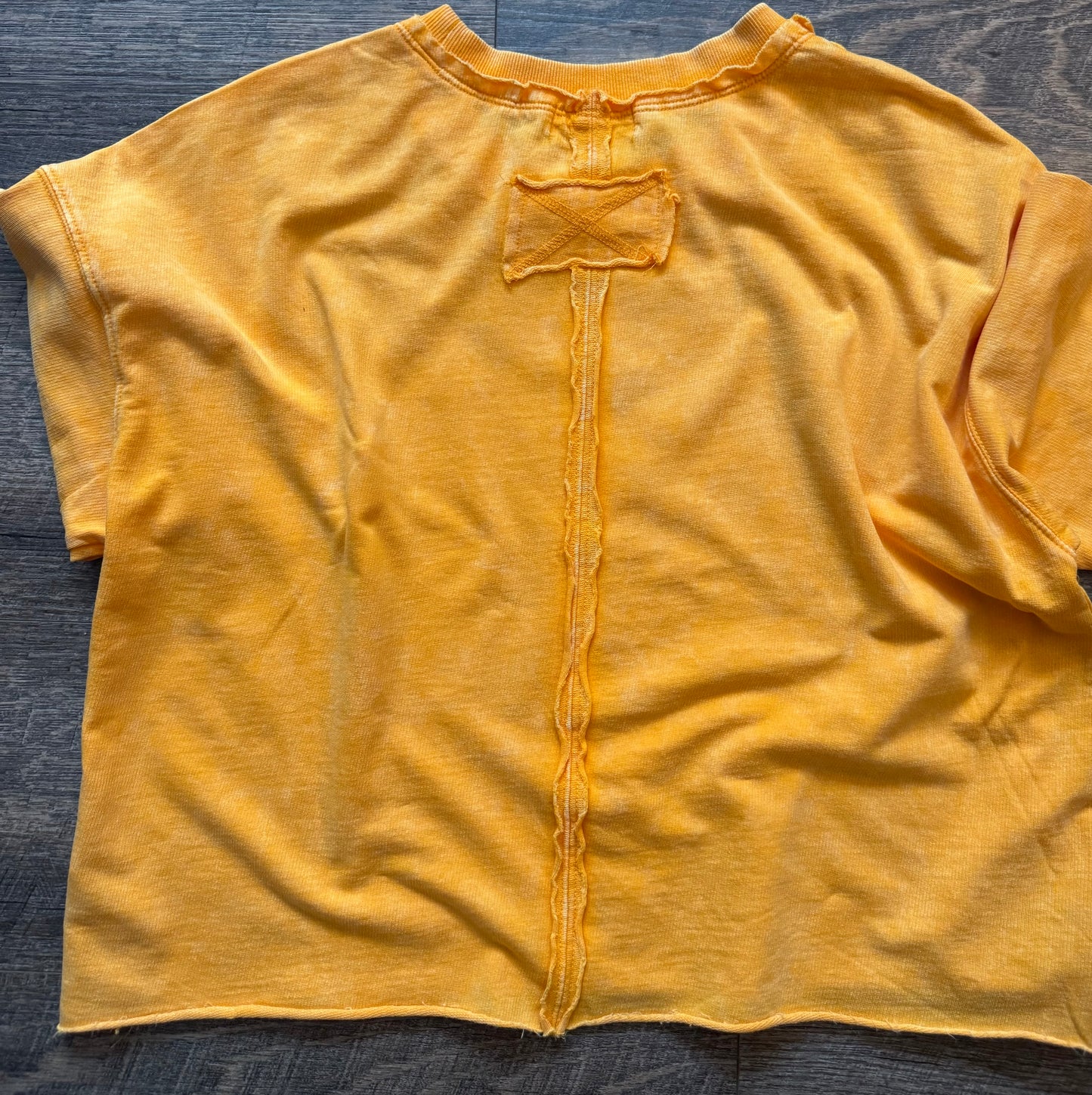 Cavaliers Distressed Tee