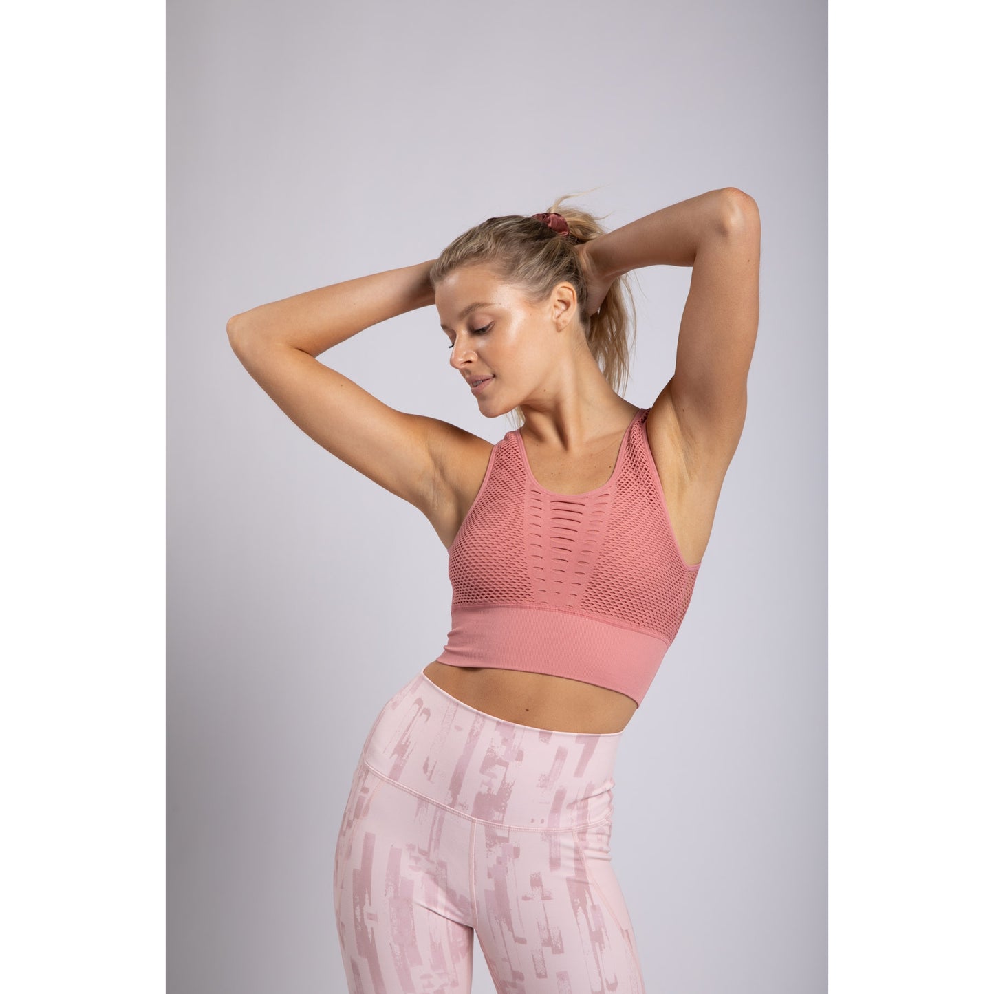 Mono B Laser Cut Seamless Sports Bra (4 Colors)