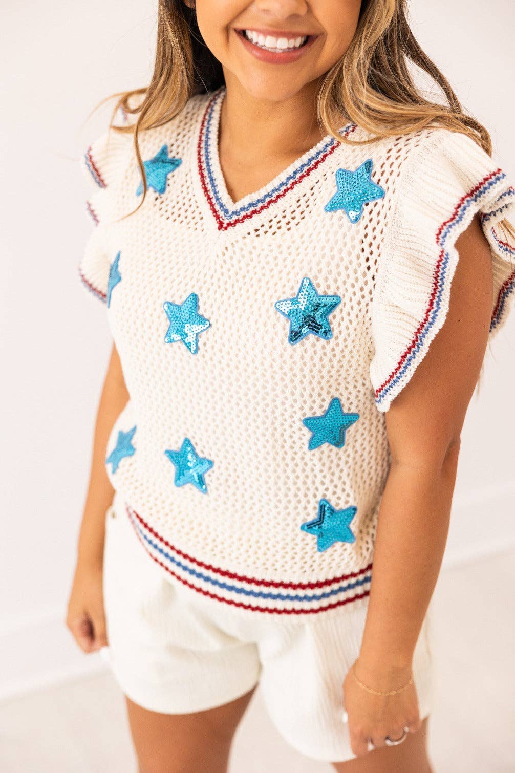 Knit Vest With Sequin Stars Patches (Curvy Size)
