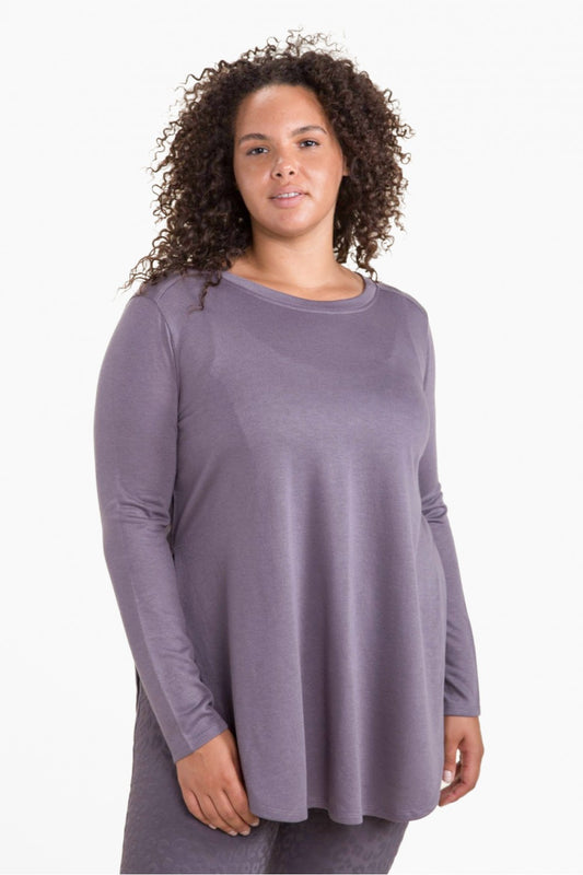 Mono B Curvy Long Sleeve Flow Top with Side Slits