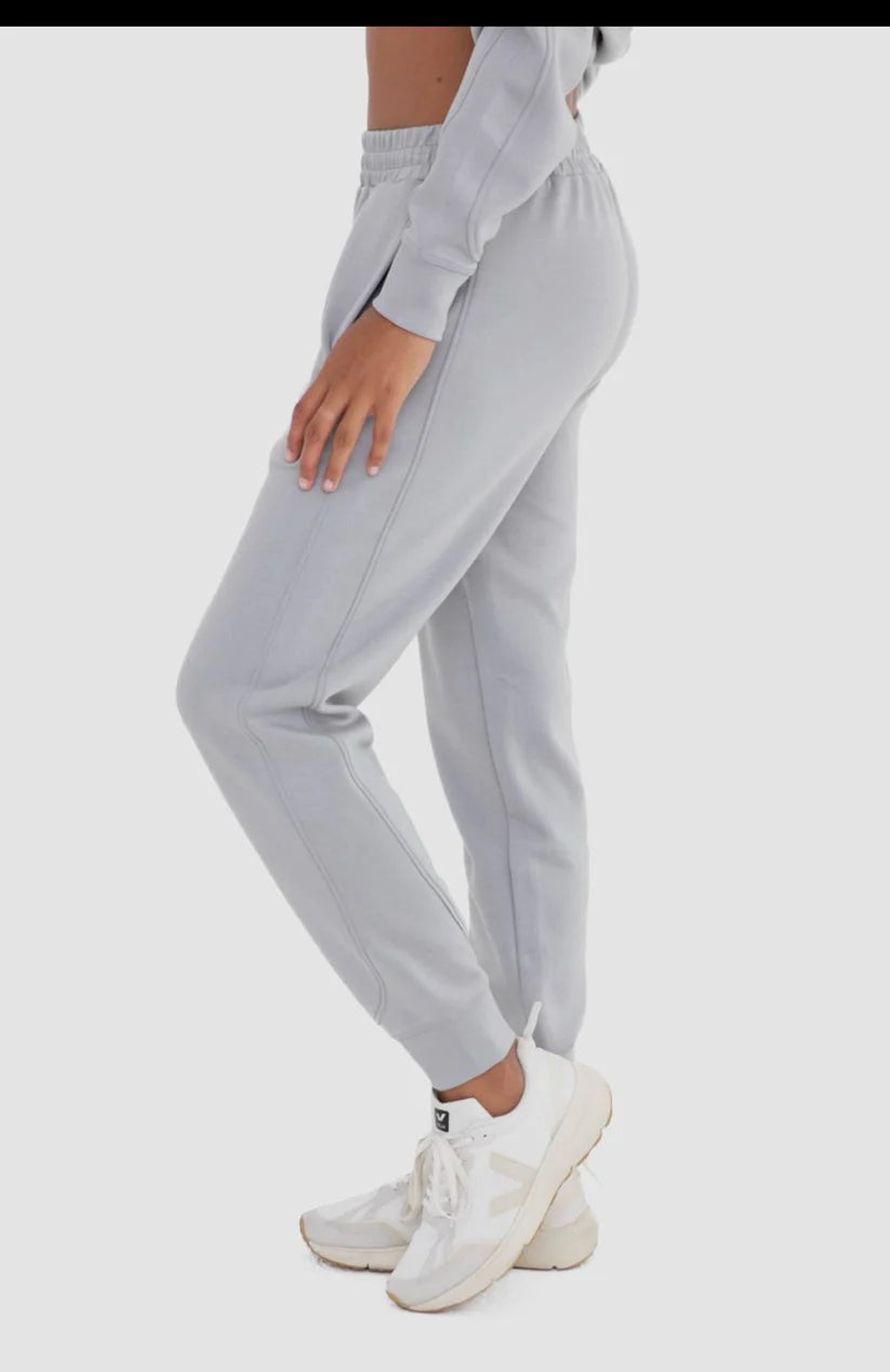 Mono B Elevated Contrast Seam Joggers